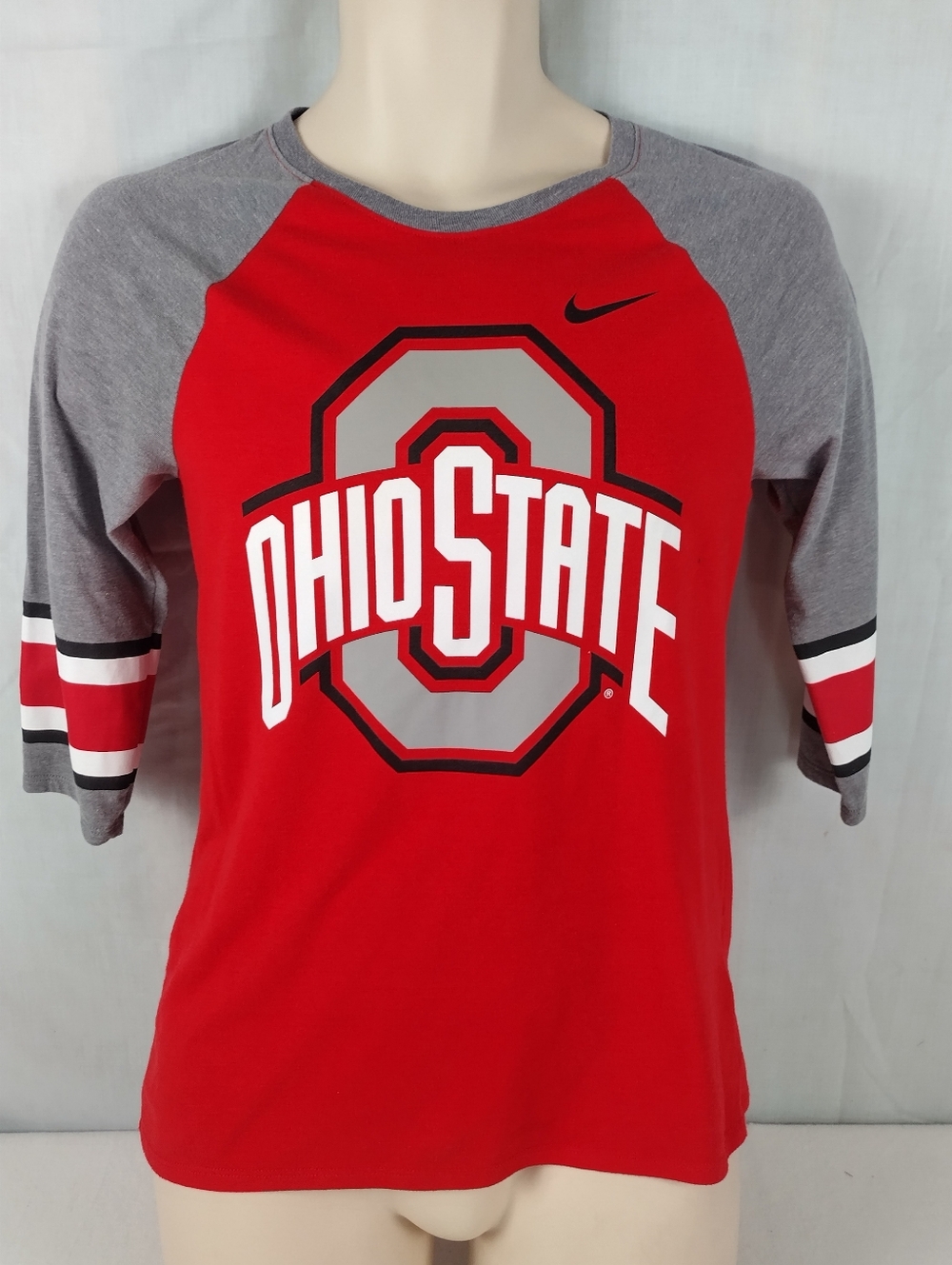Nike Women's Size Small Ohio State Buckeyes Team Gear Shirt - Picture 3 of 10